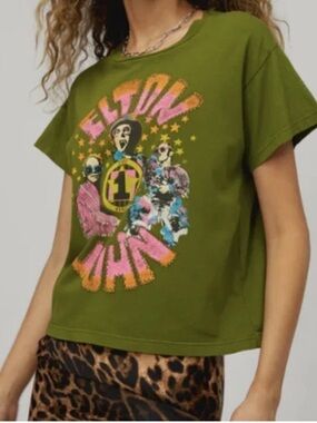 Daydreamer Elton John The One Olive Green Graphic 100% Cotton Tee Size Large